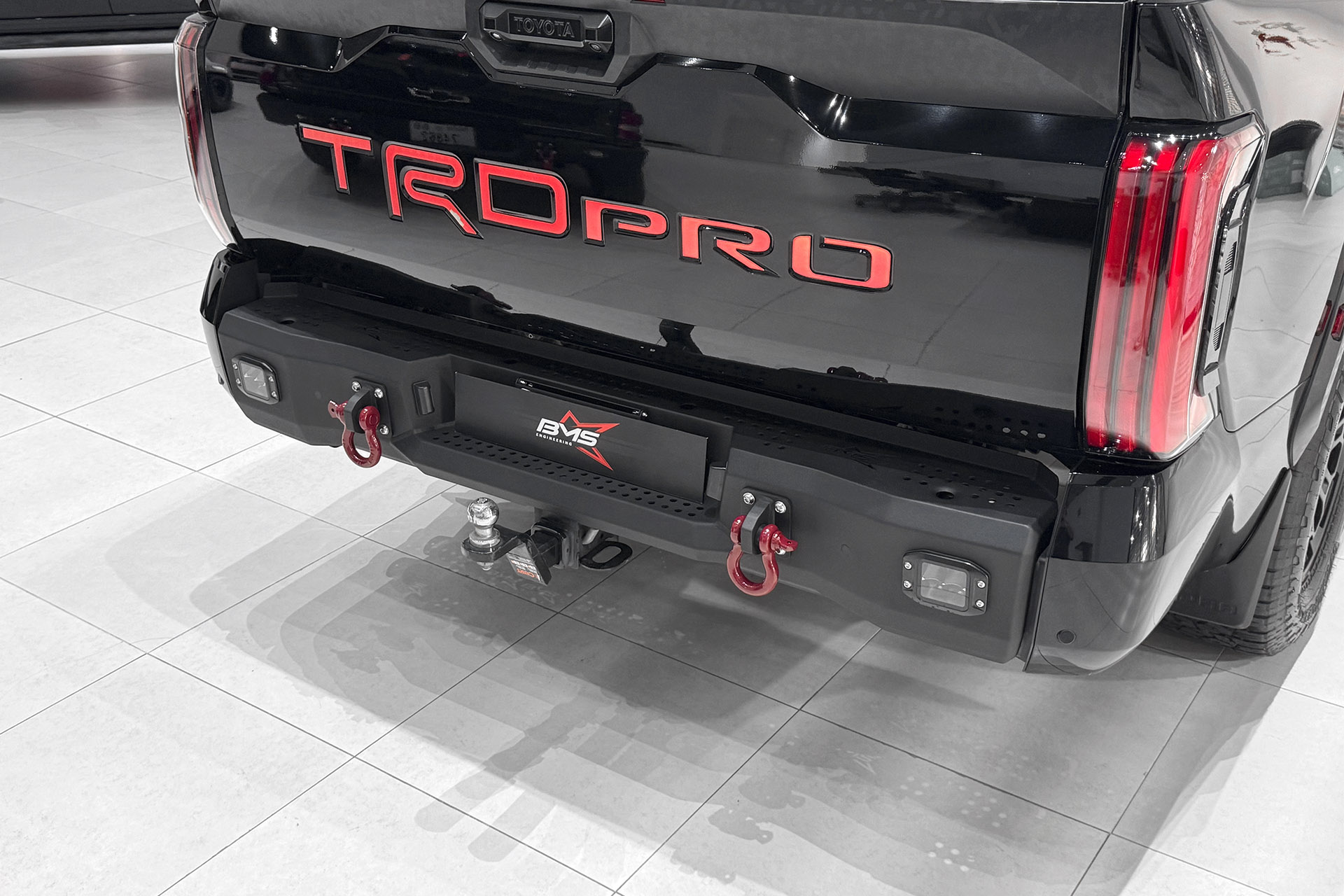 Бампер задний PRO-Line Tundra III 2021-2026