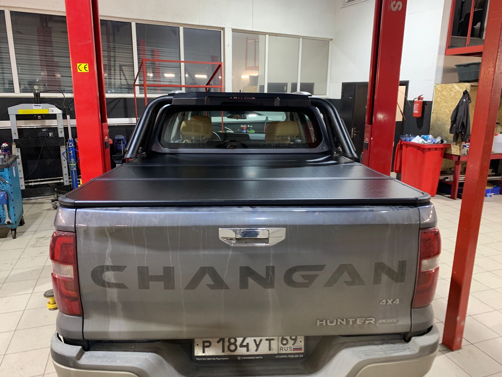 Крышка алюминиевая трехсекционная (жесткая) для Changan Hunter Plus