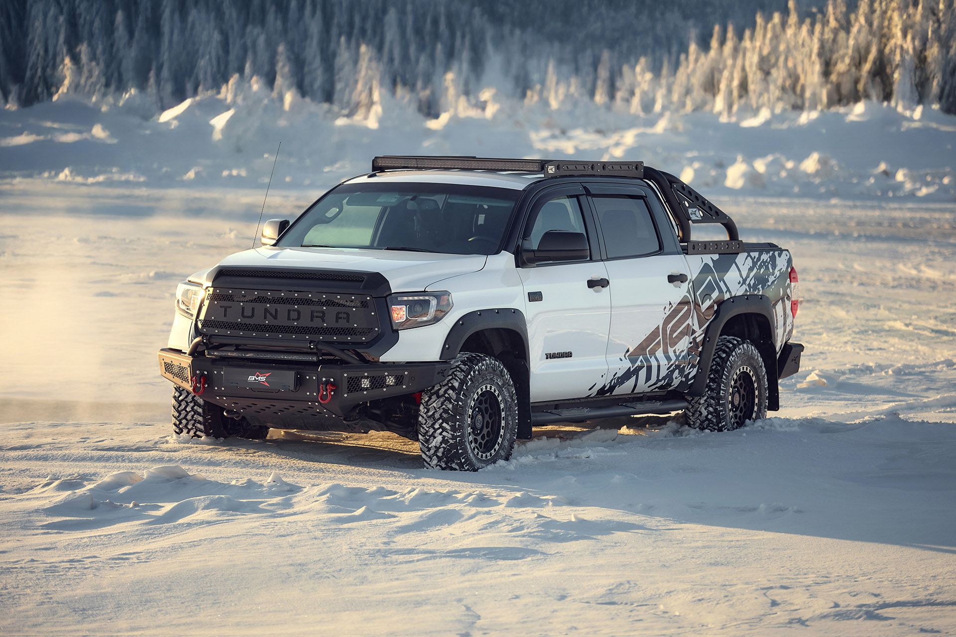 Бампер передний PRO-Line Tundra II рест 2013-2021