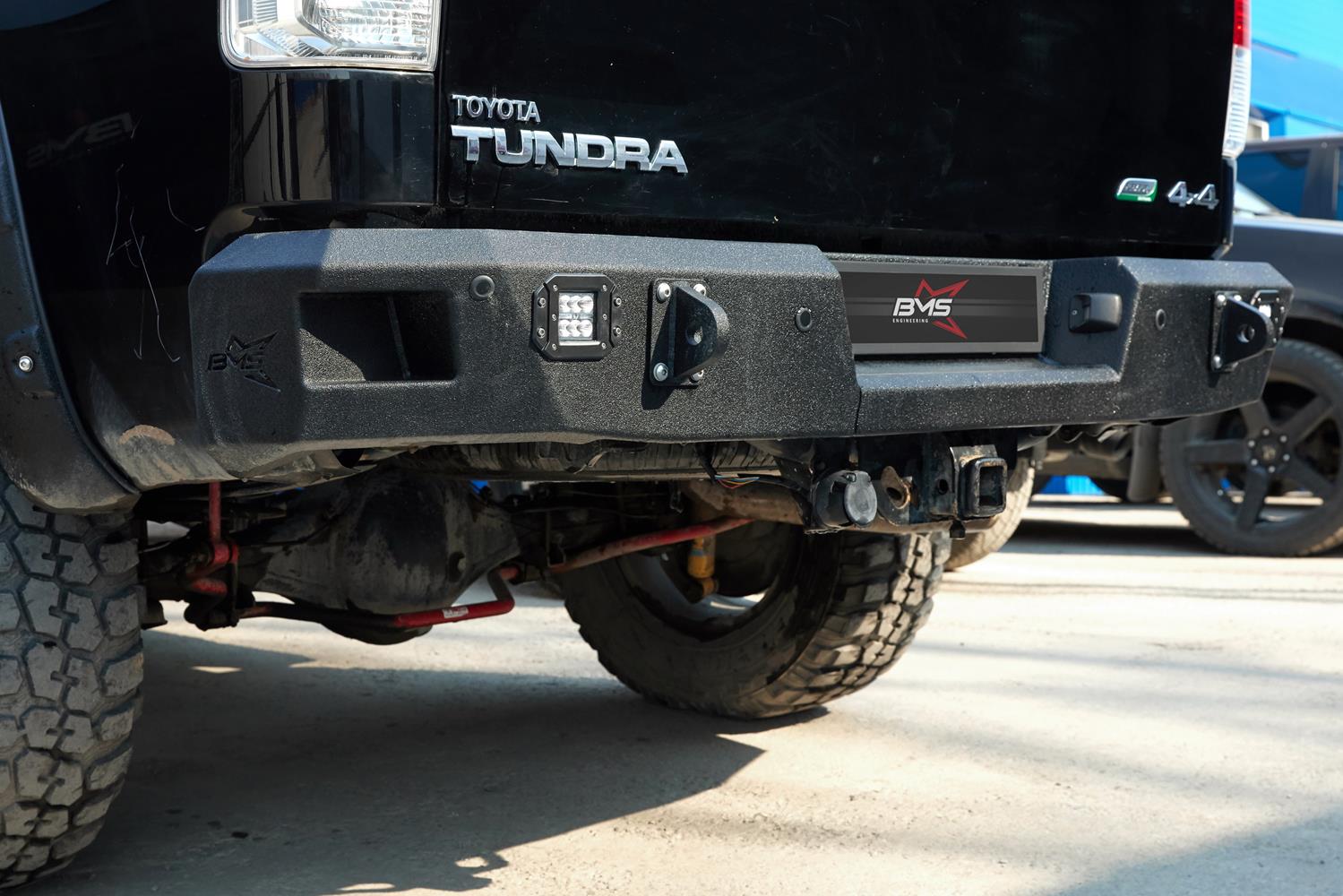 Бампер задний PRO-Line Tundra II 2007-2013