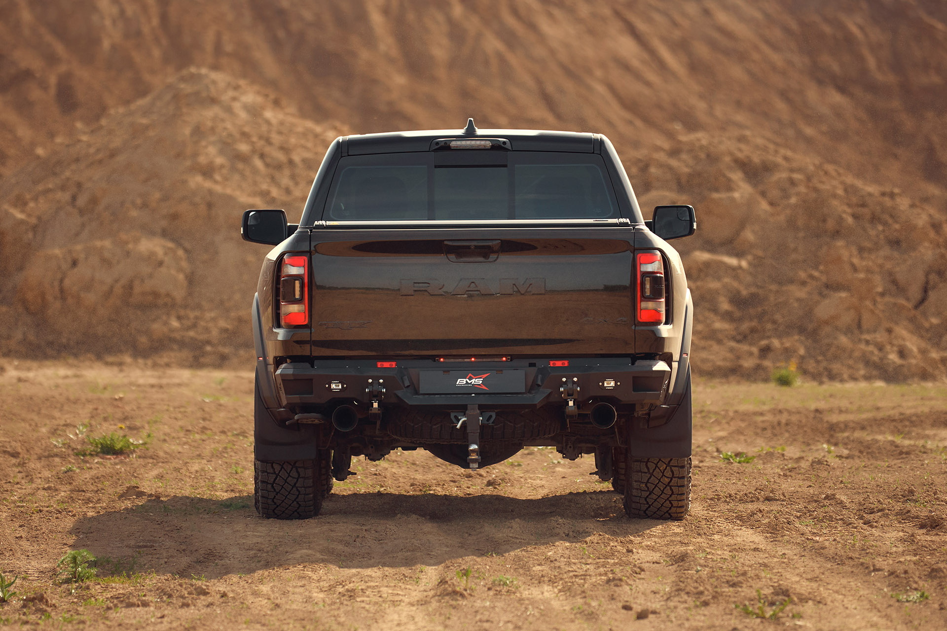 Бампер задний PRO-Line RAM 1500 V/Rebel 2019-2024/TRX 2020-2024