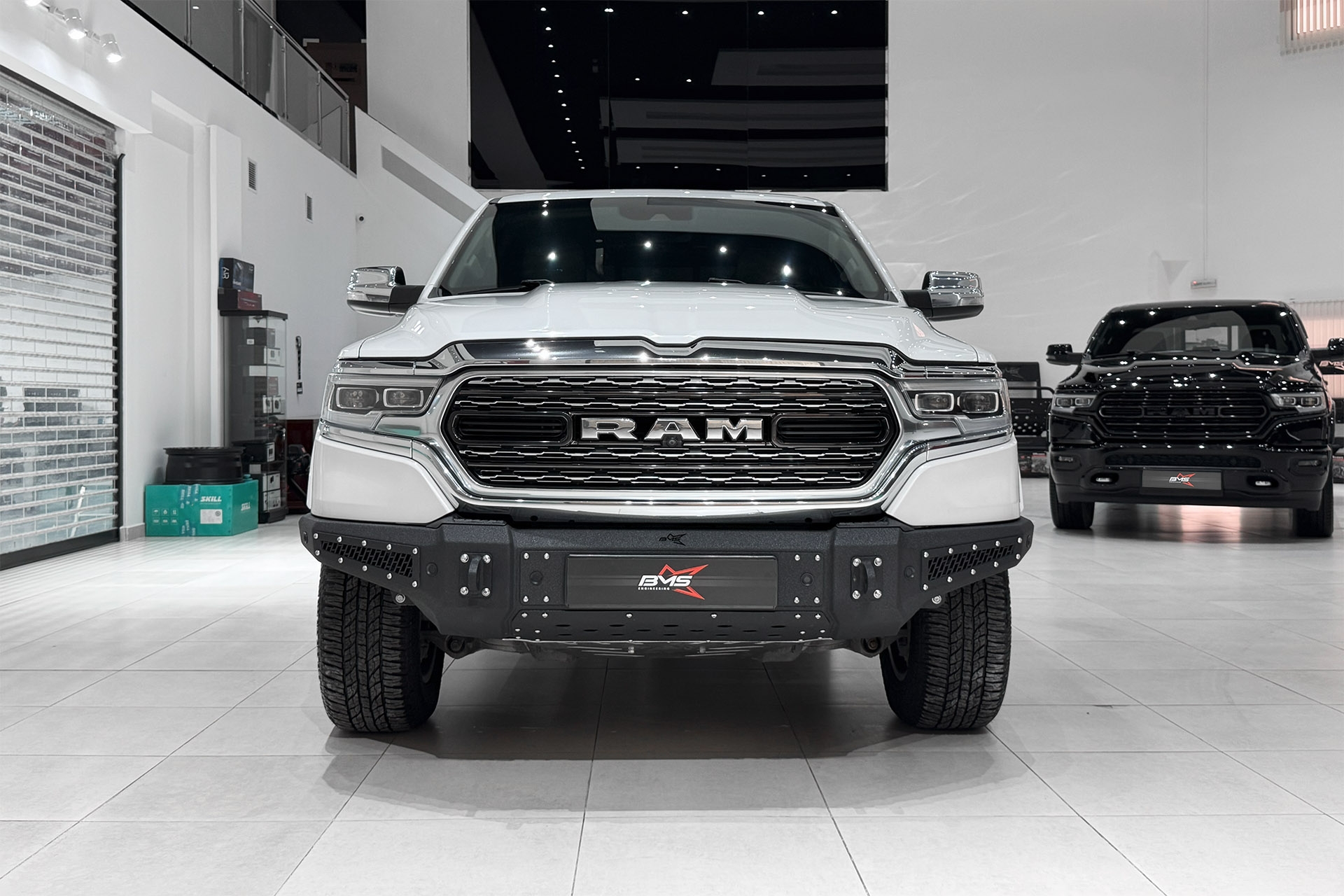 Бампер передний PRO-Line RAM 1500 V 2019-2024