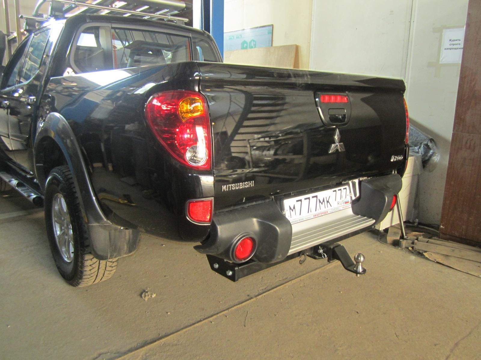 Фаркоп под квадрат 50х50 для Mitsubishi L200 2014