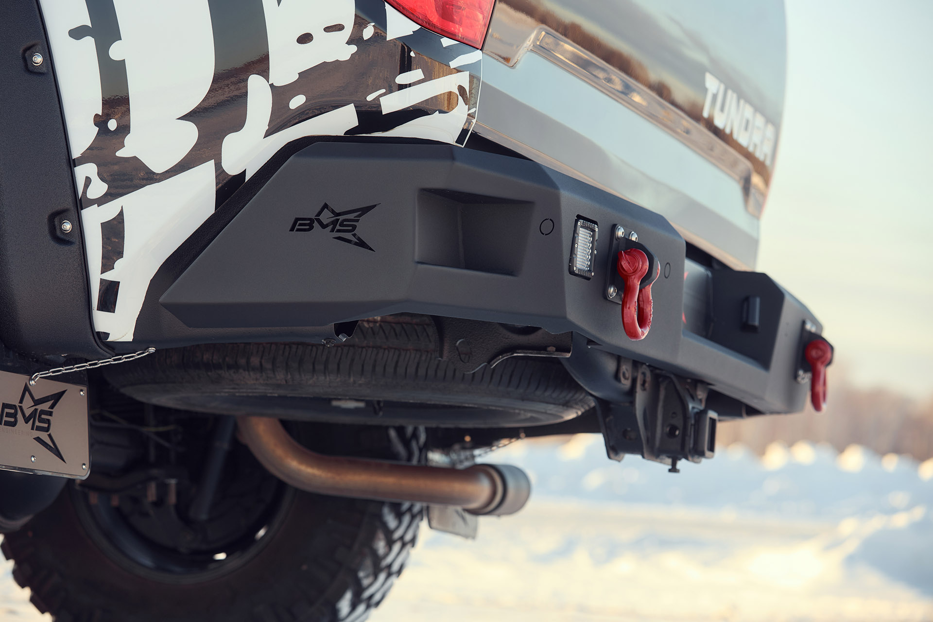 Бампер задний PRO-Line Tundra II рест 2013-2021