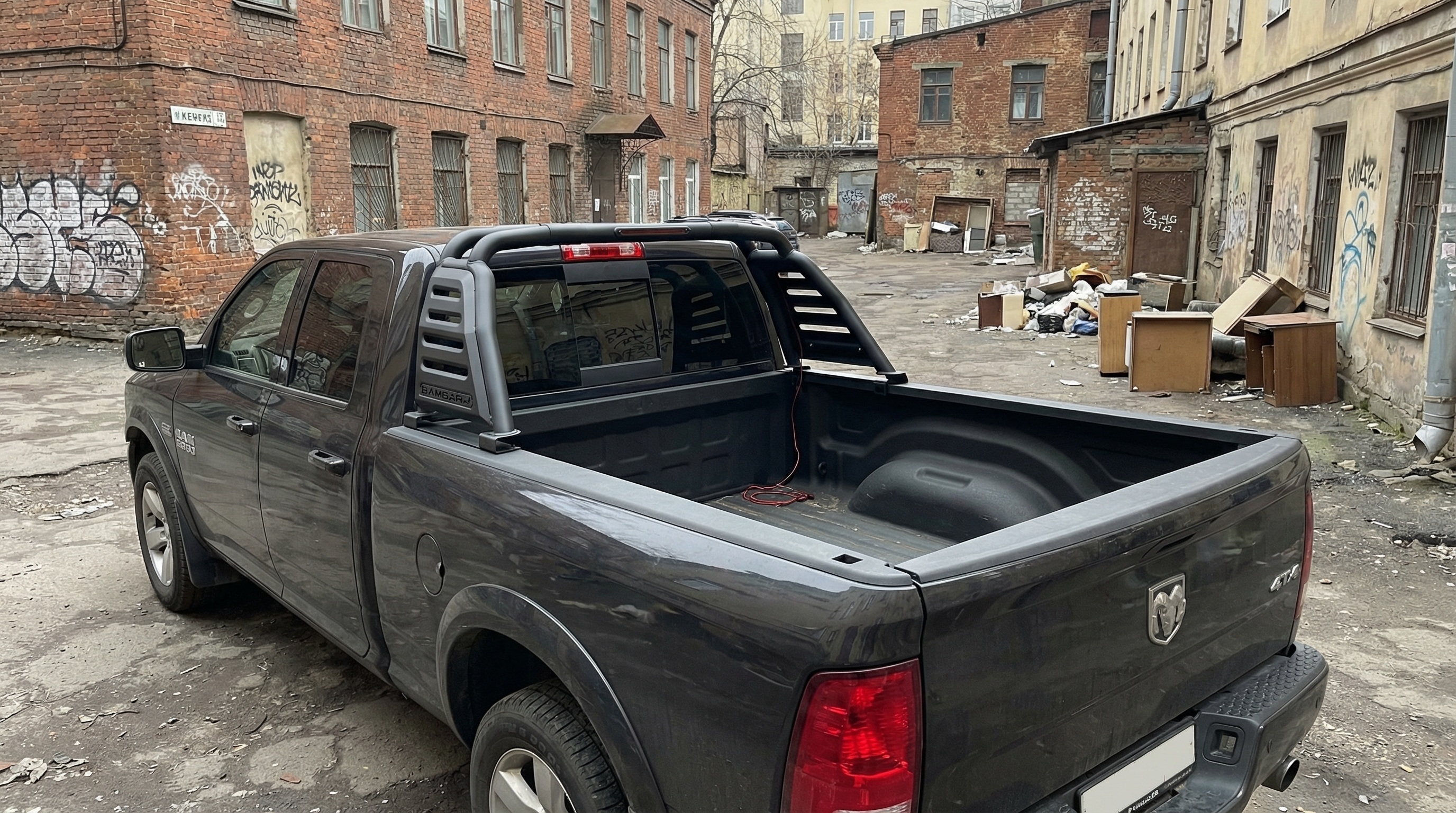 Дуга Rambar-V2 (Tonneau Cover Base, черная сталь) для RAM 1500 IV (DS/DJ) 2009-2024