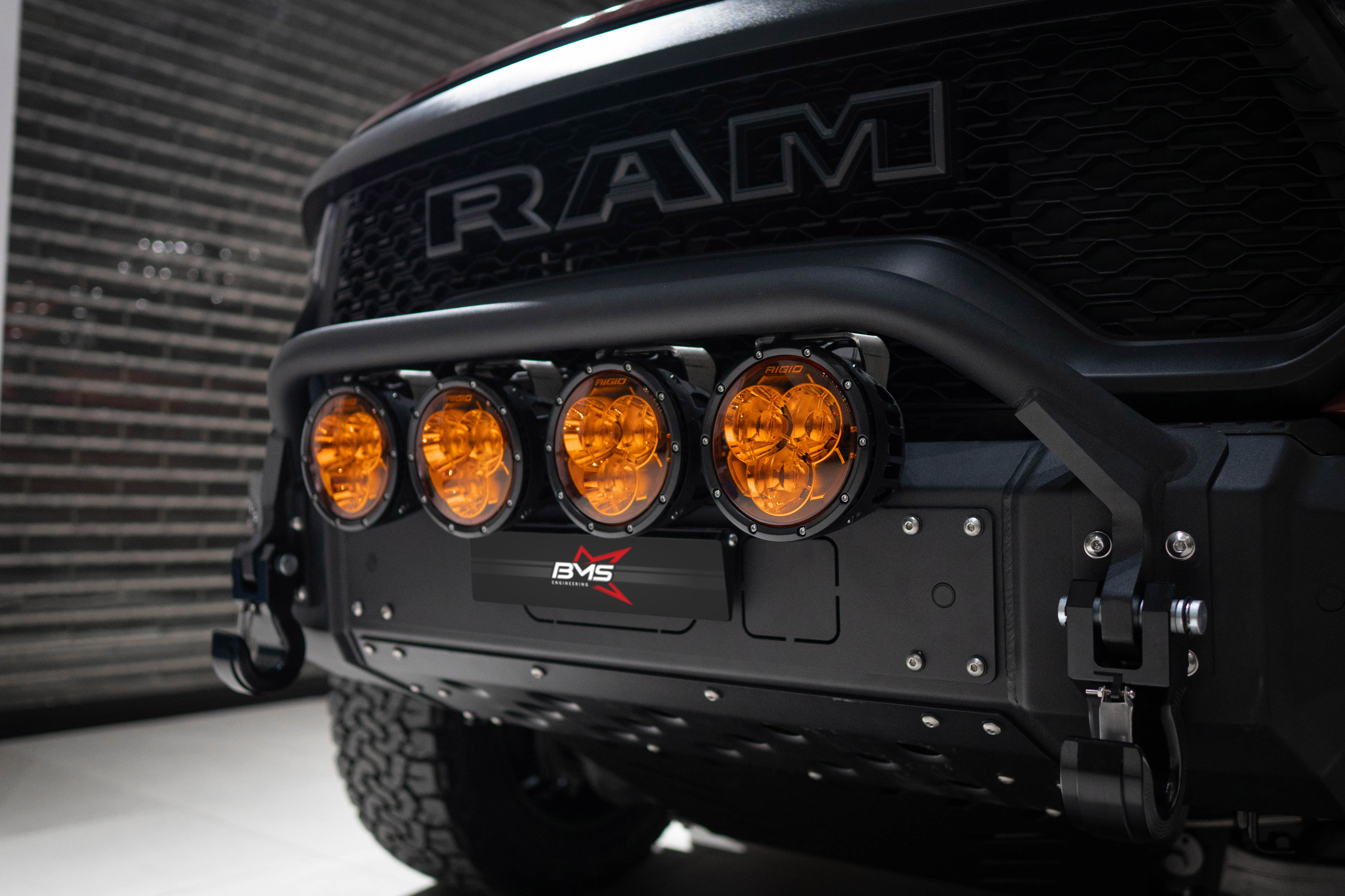 Бампер передний PRO-Line RAM TRX 2020-2024