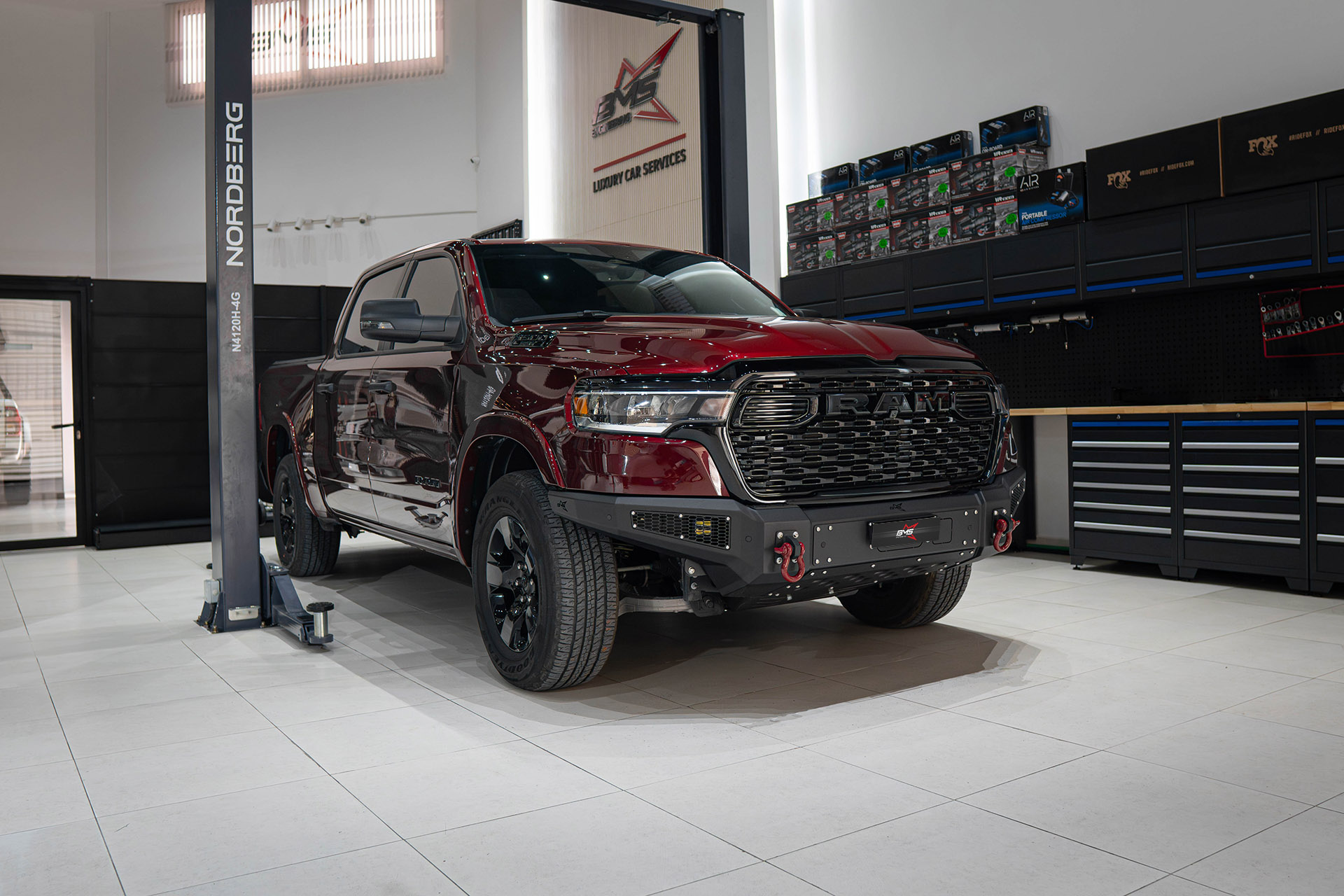 Бампер передний PRO-Line RAM 1500 V 2024-2026