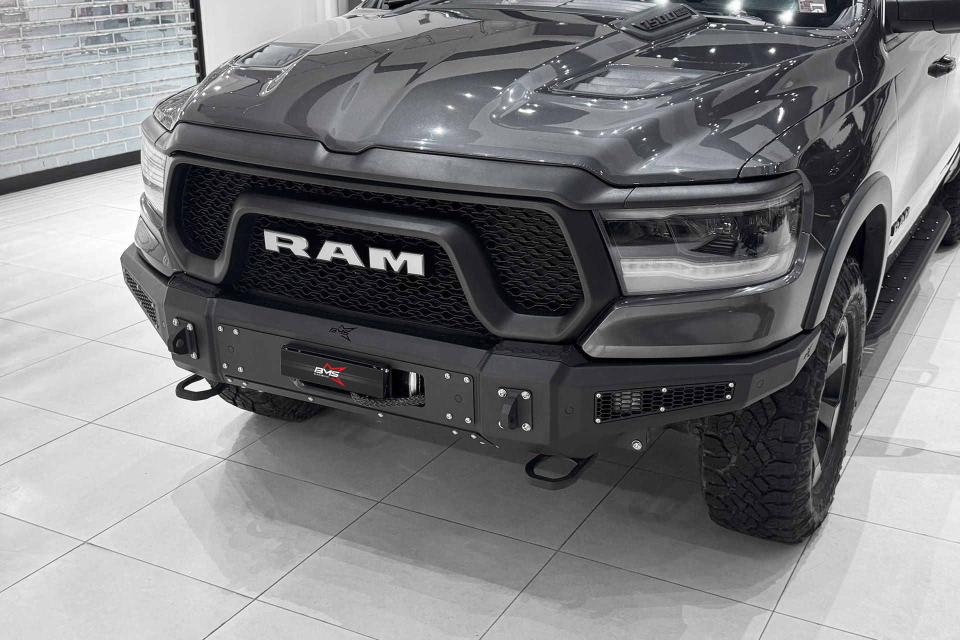 Бампер передний PRO-Line RAM 1500 V Rebel 2019-2024