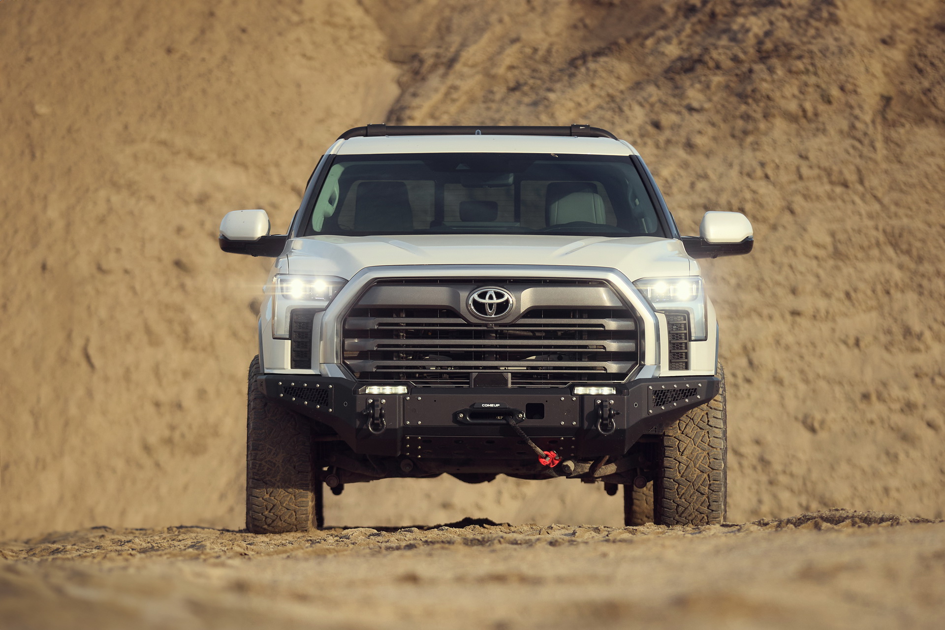 Бампер передний PRO-Line Tundra III 2021-2026