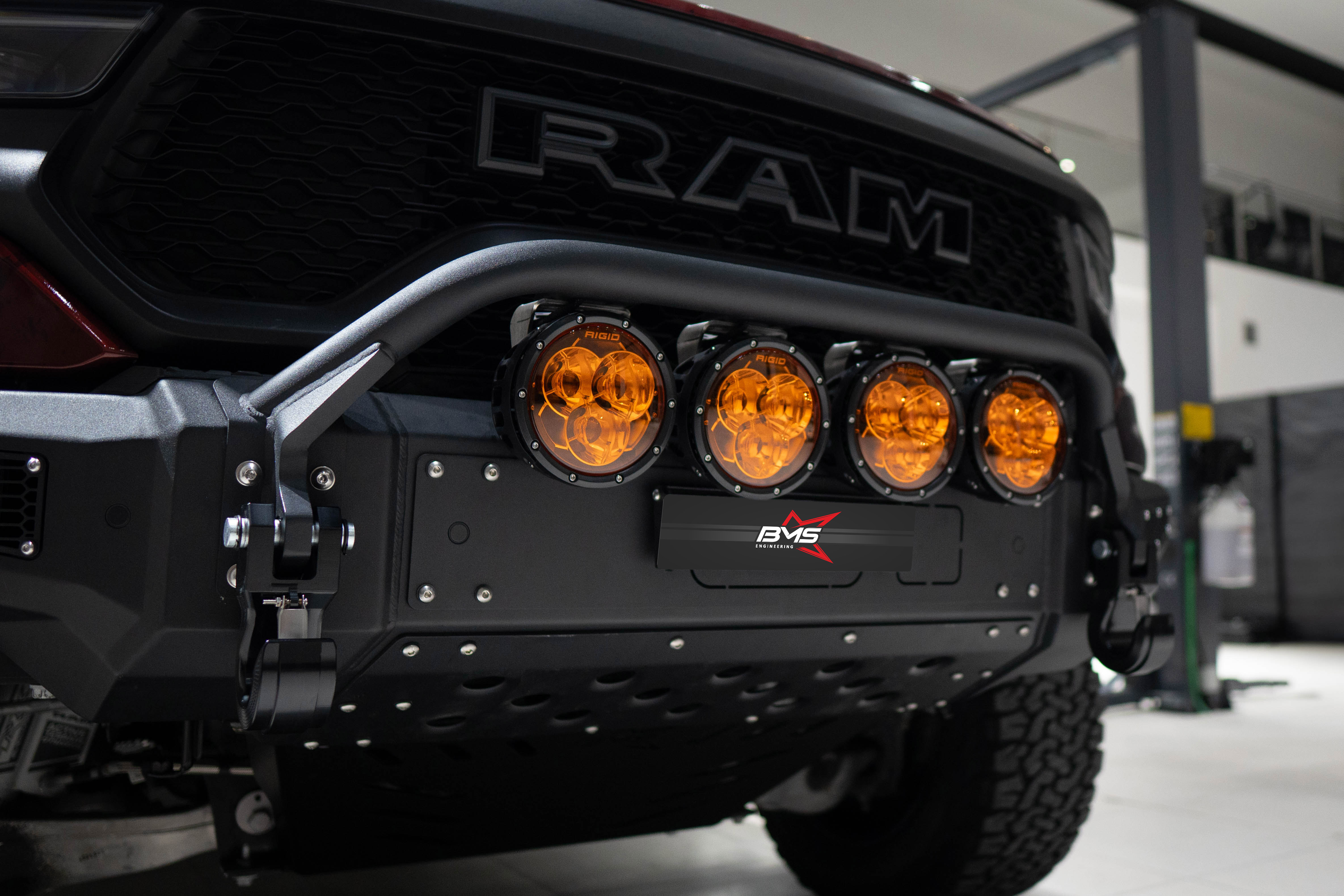 Бампер передний PRO-Line RAM TRX 2020-2024