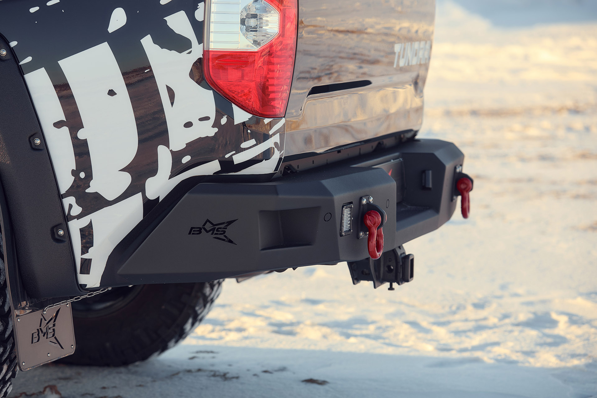 Бампер задний PRO-Line Tundra II рест 2013-2021