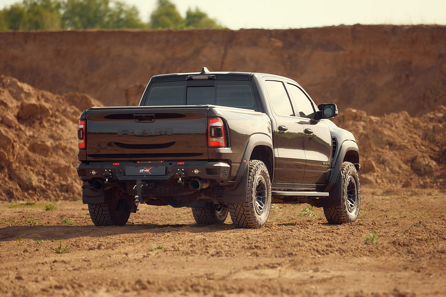 Бампер задний PRO-Line RAM 1500 V/Rebel 2019-2024/TRX 2020-2024