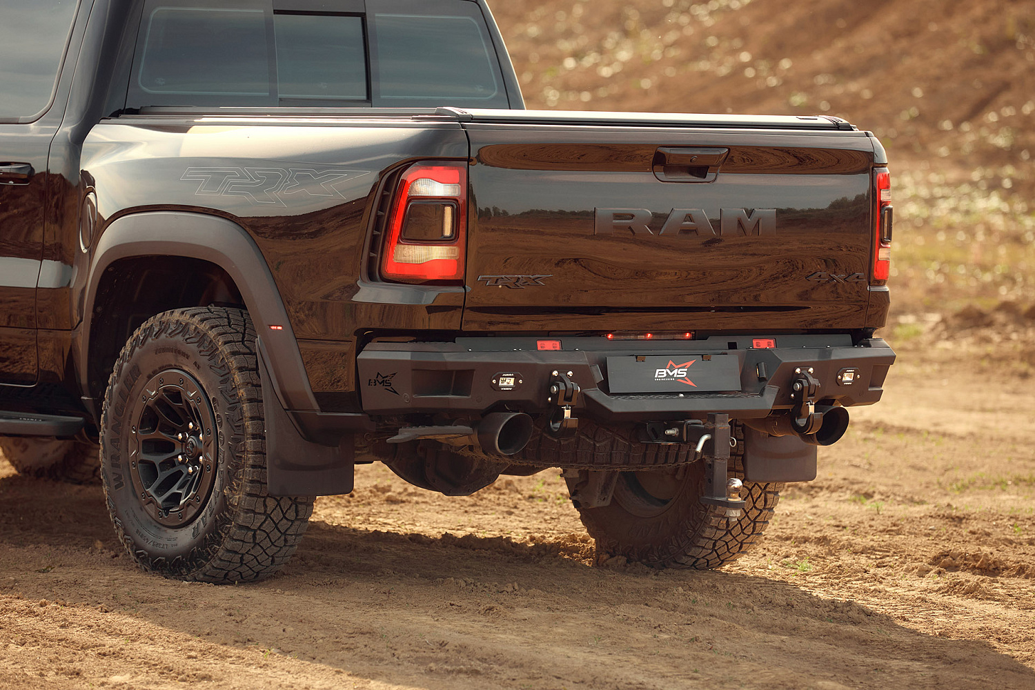 Бампер задний PRO-Line RAM 1500 V/Rebel 2019-2024/TRX 2020-2024