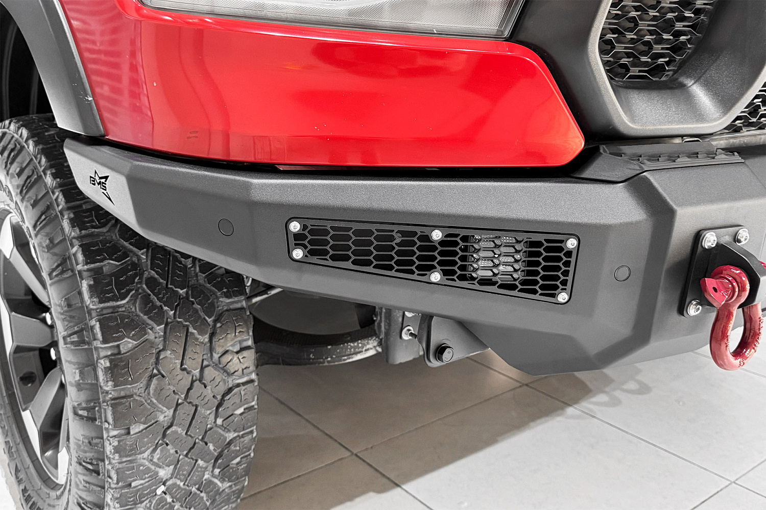 Бампер передний PRO-Line RAM 1500 V Rebel 2019-2024