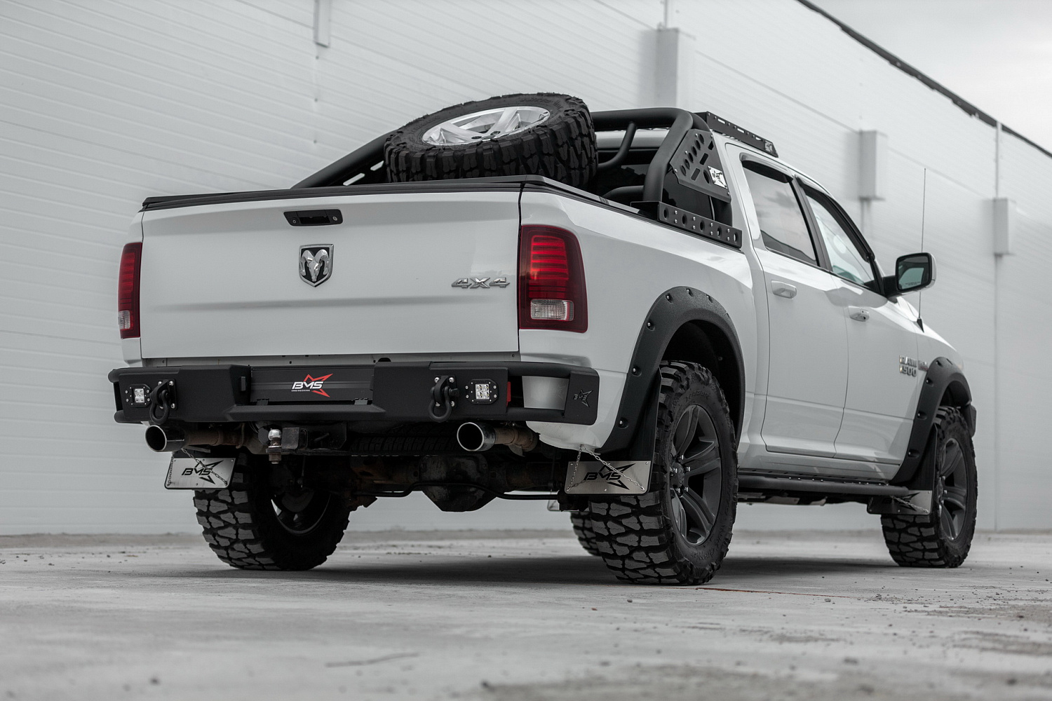 Бампер задний ALFA RAM 1500 IV (DS/DJ) 2009-2017