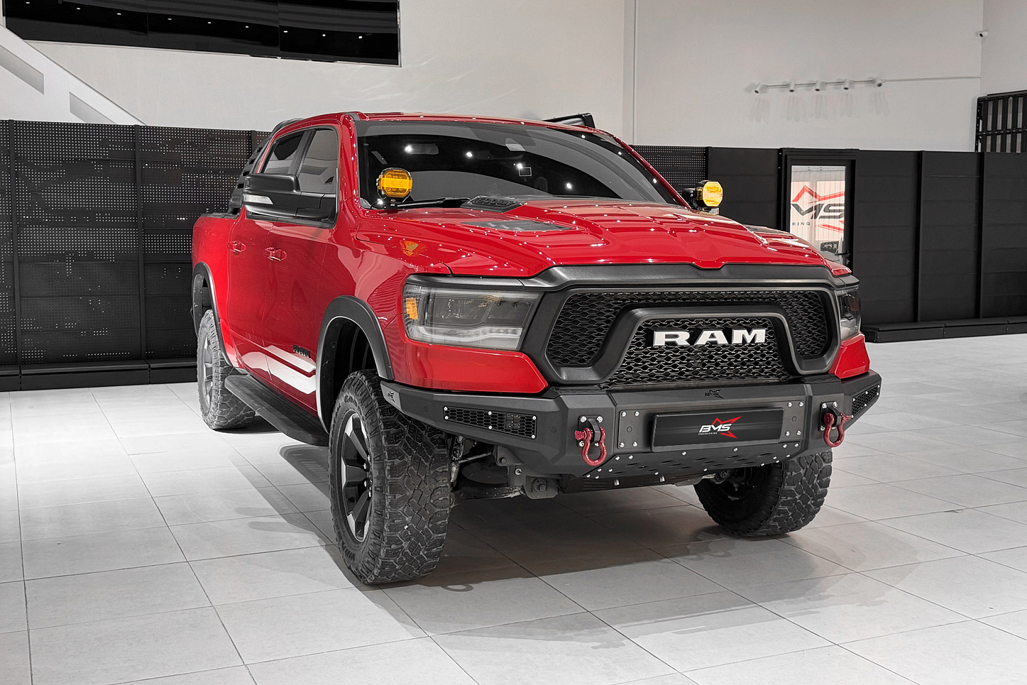 Бампер передний PRO-Line RAM 1500 V Rebel 2019-2024