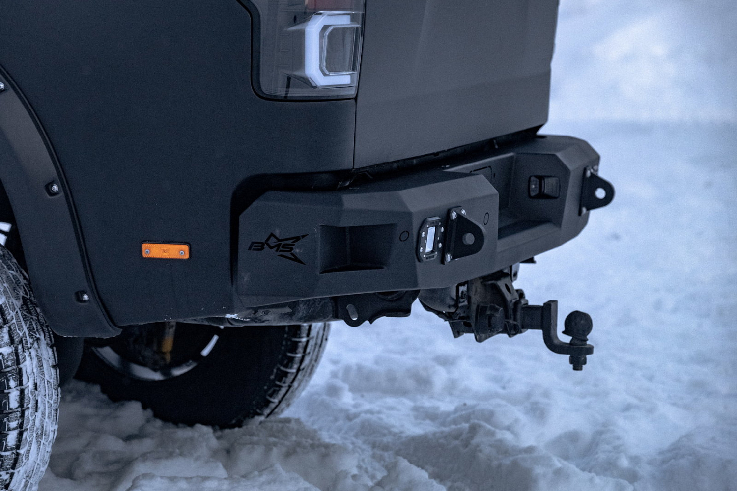 Бампер задний PRO-Line Tundra II 2007-2013